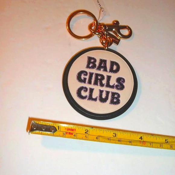 Disney x Coach Villains Bad Girls Club Keychain Bag Charm Hang Tag NEW NWT - Picture 7 of 7